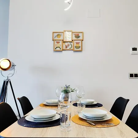 Sunset Waves Sunny Aparts شقة