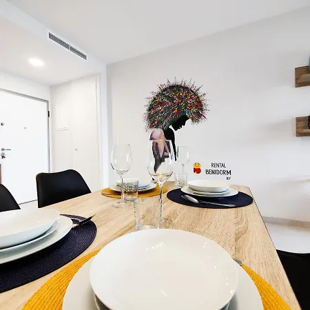 Sunset Waves Sunny Aparts بينايدورم