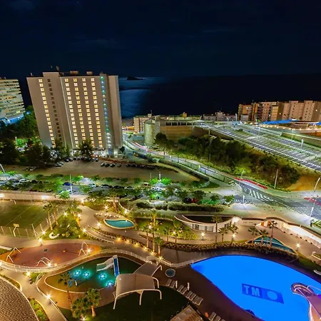 Sunset Waves Sunny Aparts شقة بينايدورم